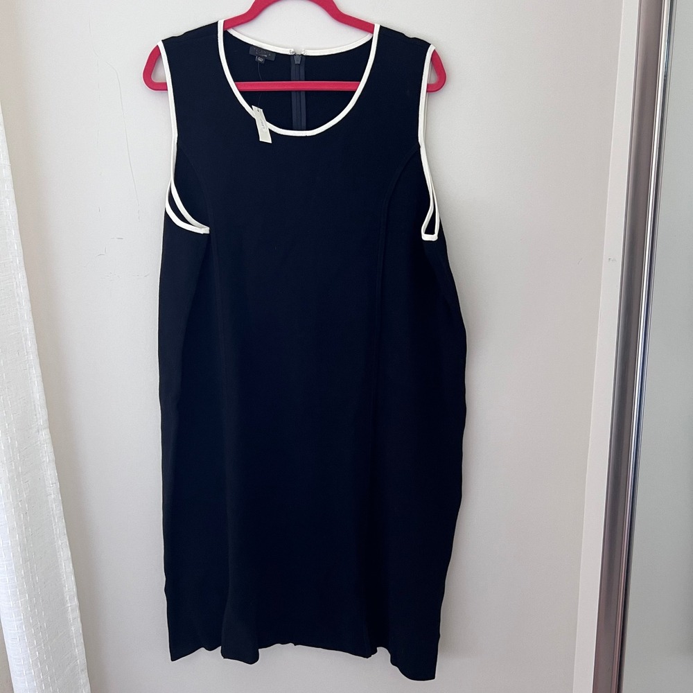 Talbots Woman‎ Petites 3XP Black Sleeveless Dress White Trim Career